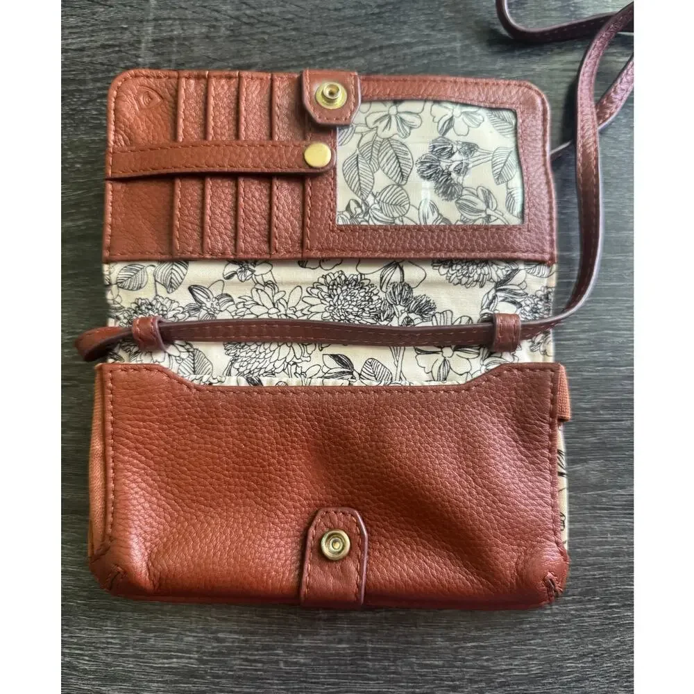 Vera Bradley Brown Leather Small Crossbody Wallet Removable‎ Strap